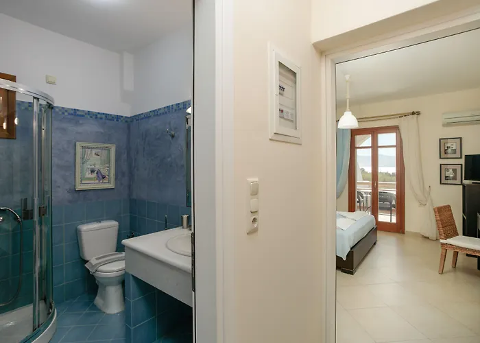 Margaritari מלון דירות