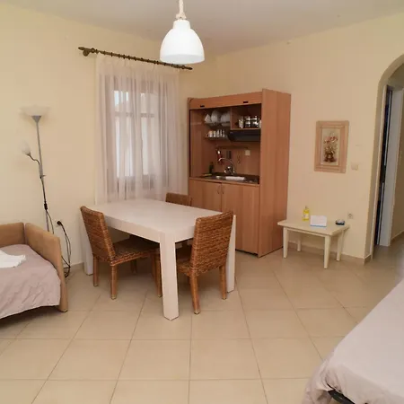 Margaritari Lejlighedshotel 2*