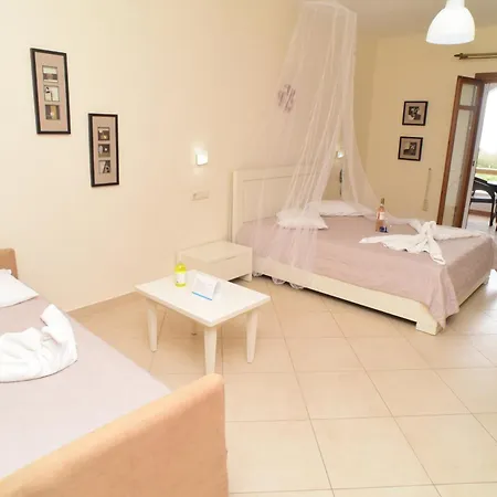 Margaritari Lägenhetshotell Agia Anna (Naxos)