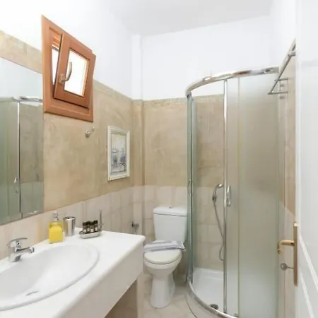 Margaritari Lägenhetshotell 2*